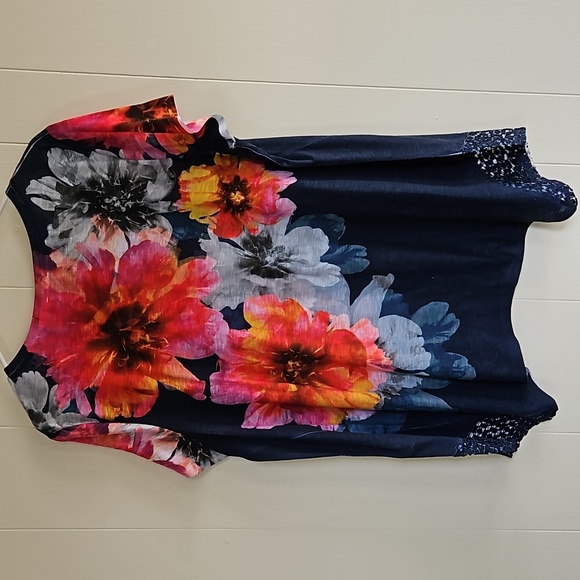 Womens Blue Flowered Shirt Pull-Over Time and Tru Size XXL (20) T13 - Picture 5 of 6